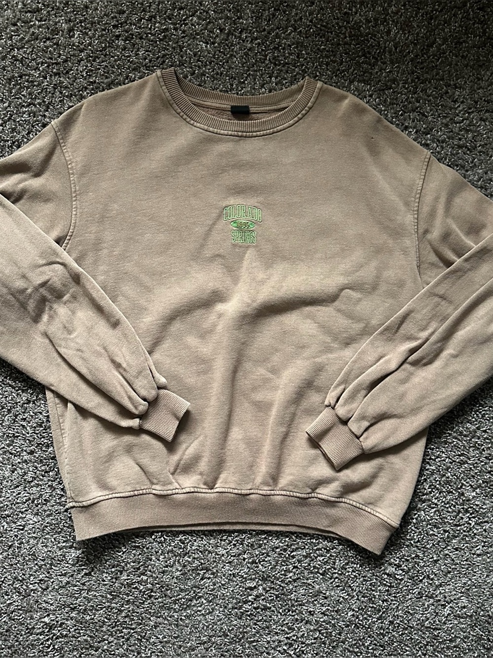 BDG Urban Outfitters Colorado Springs 1995 Crewneck S
